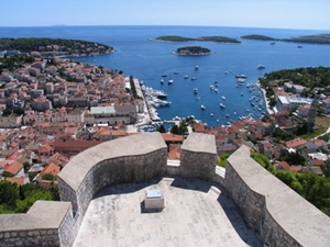 Sailing_Croatia_Hvar